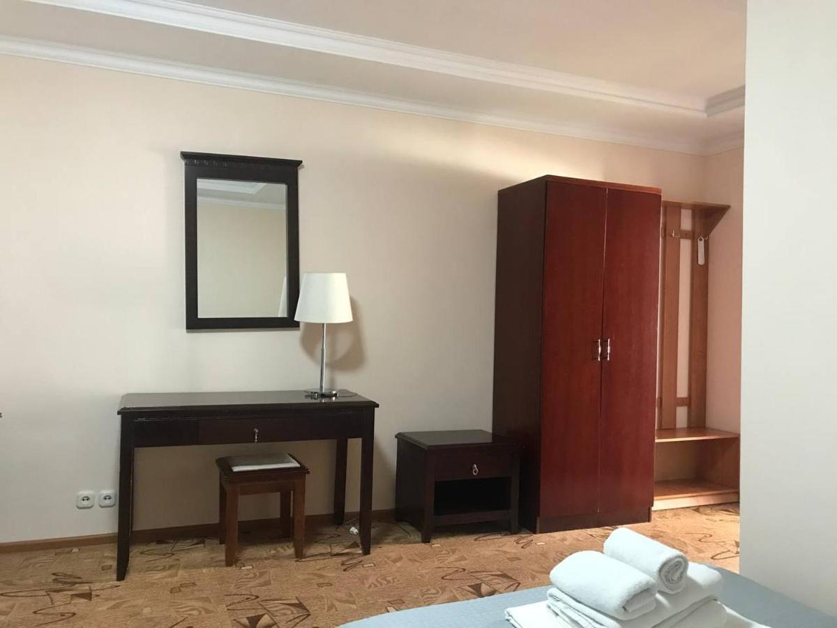 بوروفوي Hotel Eurasia Deluxe المظهر الخارجي الصورة