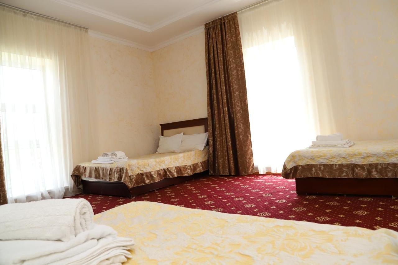 بوروفوي Hotel Eurasia Deluxe المظهر الخارجي الصورة