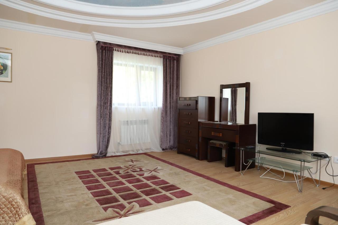 بوروفوي Hotel Eurasia Deluxe المظهر الخارجي الصورة