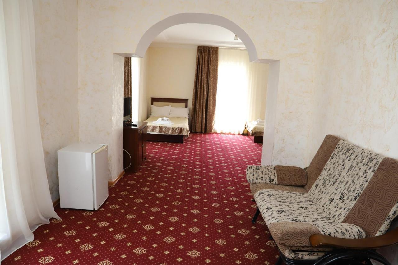 بوروفوي Hotel Eurasia Deluxe المظهر الخارجي الصورة